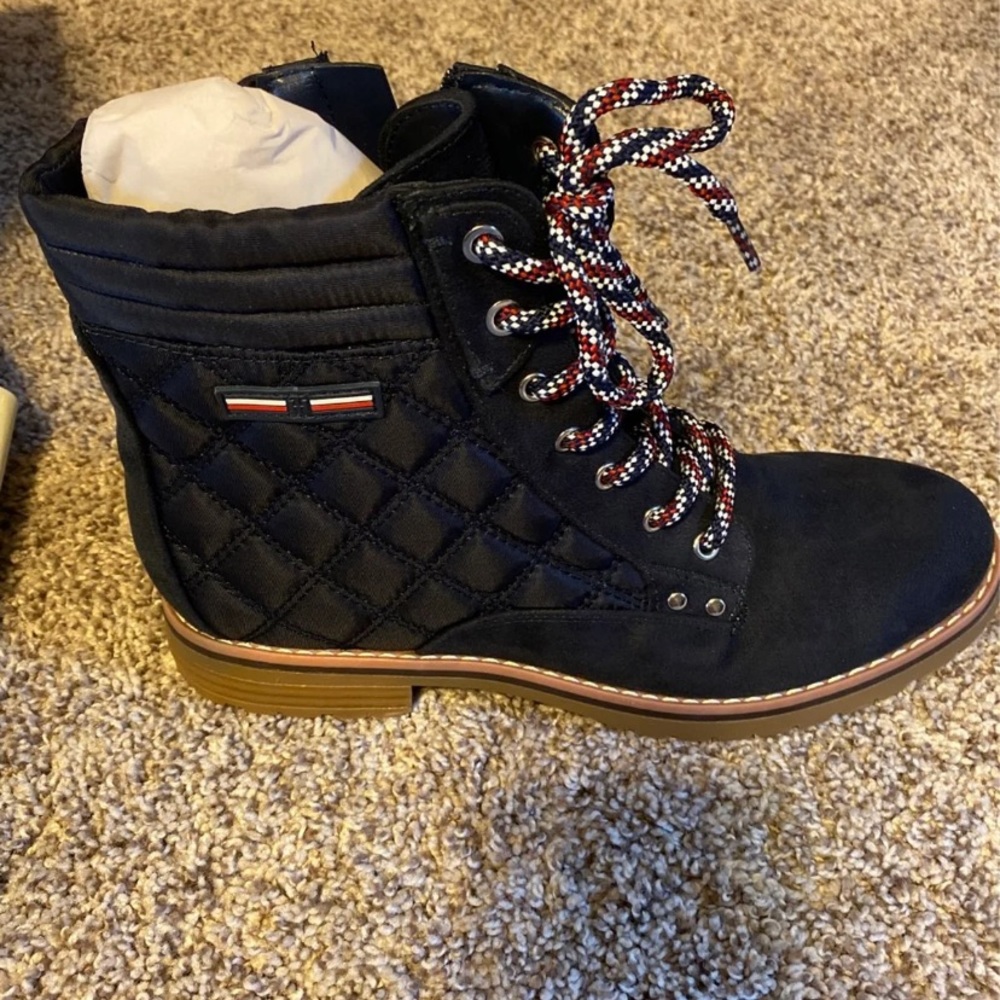Tommy Hilfiger boots